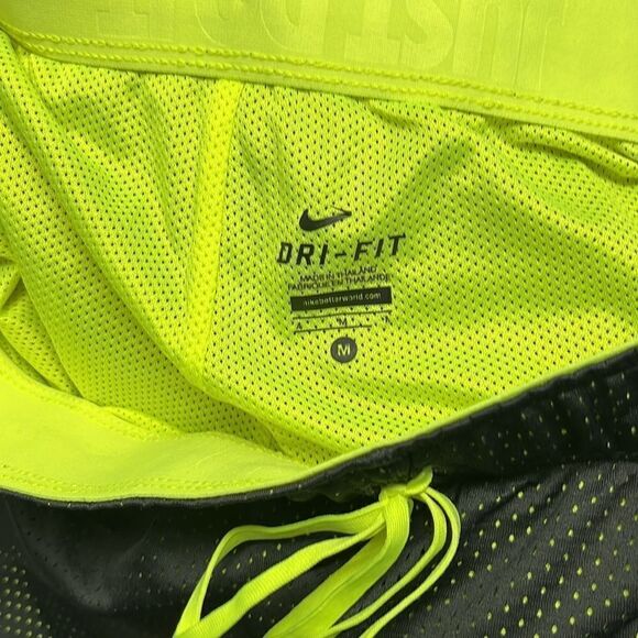 Nike Grey Neon Yellow Mesh Pull on Shorts w/ Drawstring and Elastic Waist-Medium - Picture 10 of 12